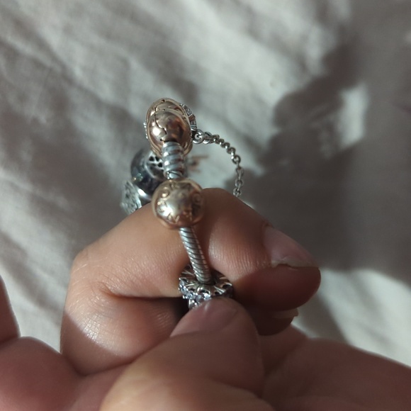 Jewelry - Pandora clip charm